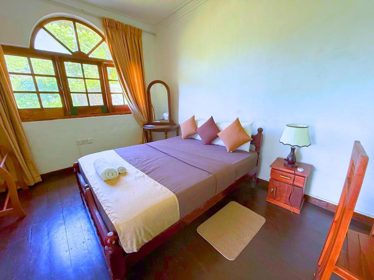 Hotel Notre Dame D'Arcadia Nuwara Eliya Habitación foto