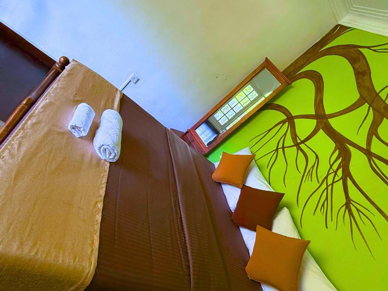 Hotel Notre Dame D'Arcadia Nuwara Eliya Habitación foto